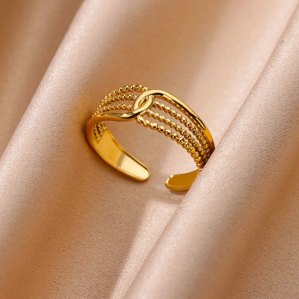 Golden Muse Ring