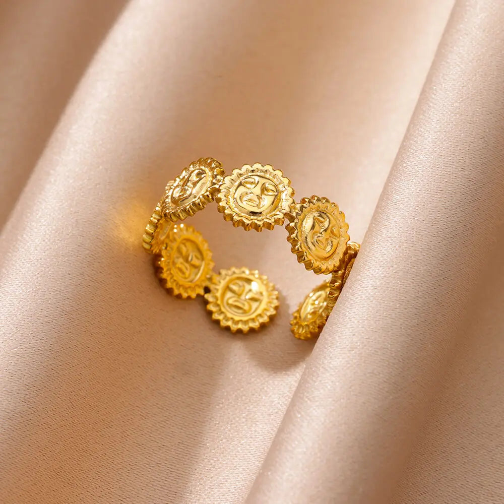 Golden Muse Ring