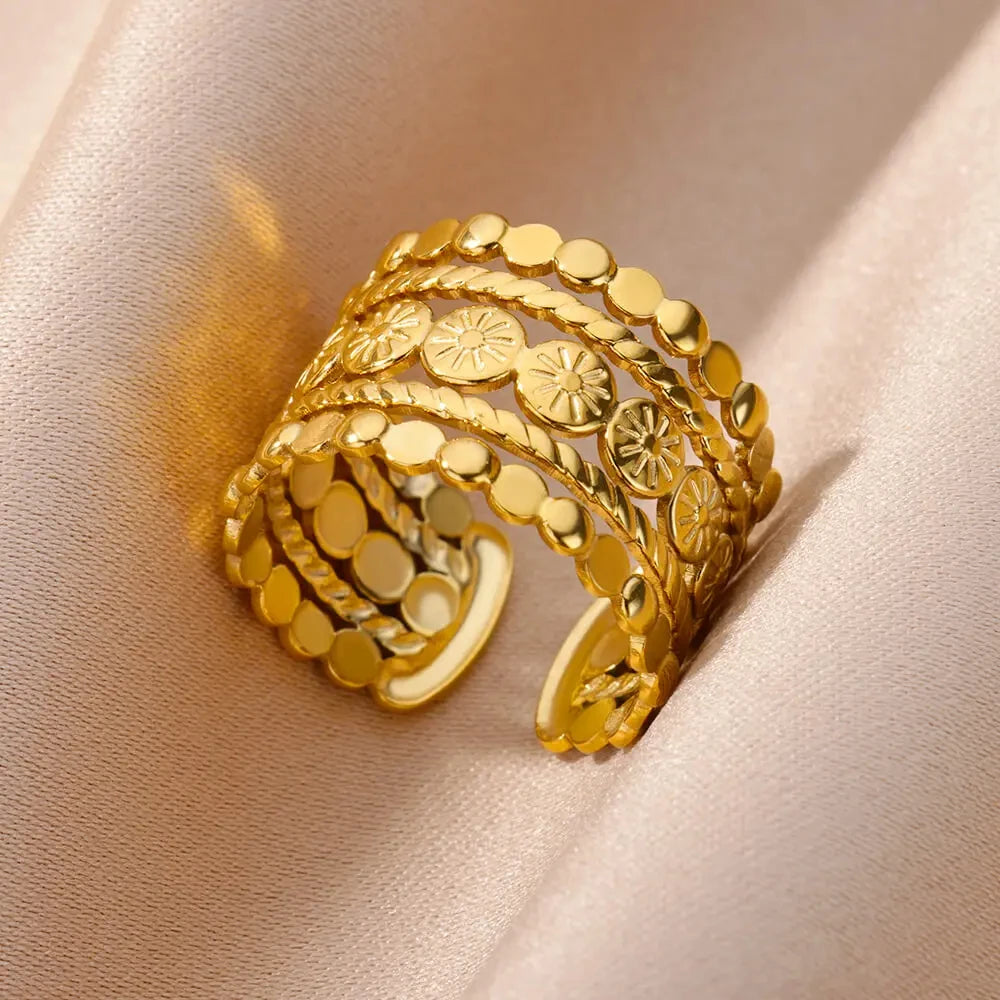 Golden Muse Ring