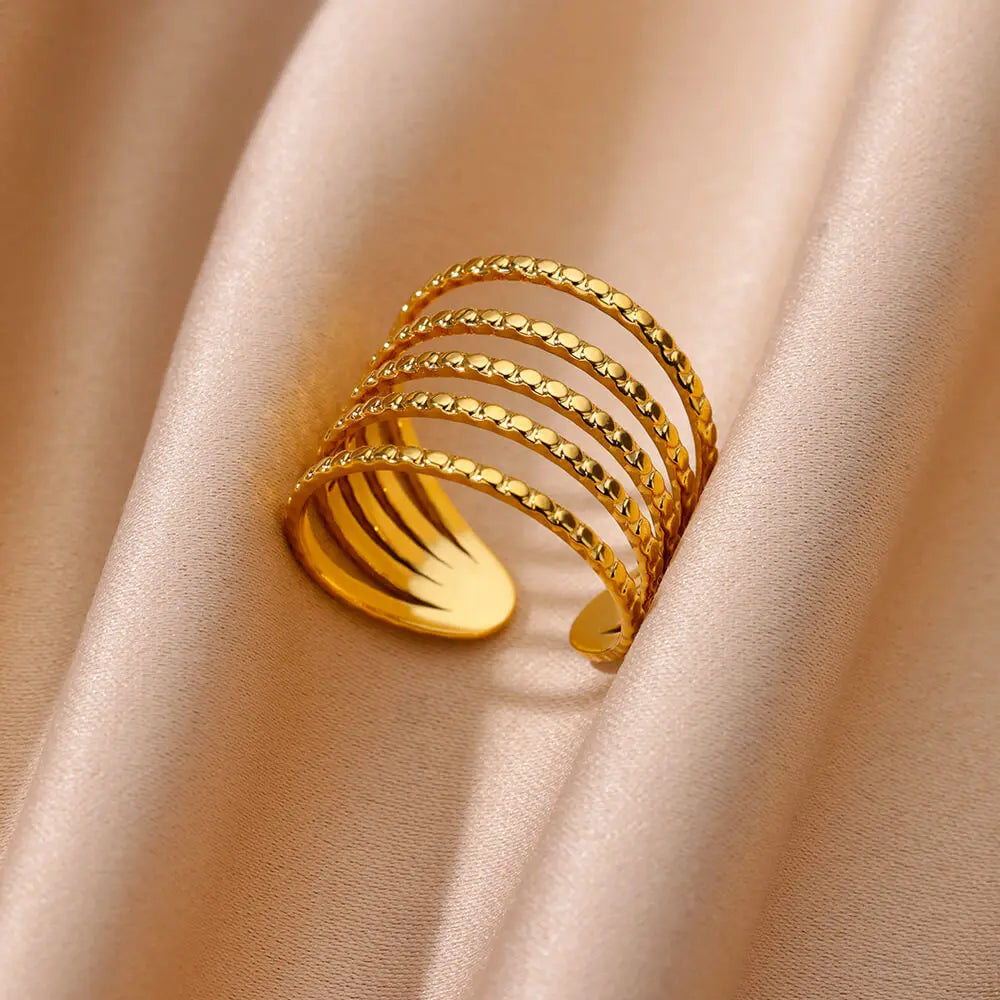 Golden Muse Ring